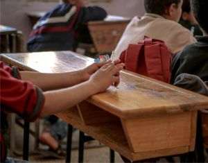 Avocatul Poporului: Lipsa consilierilor şcolari şi accesul dificil la servicii psihologice lasă copiii vulnerabili în faţa violenţei